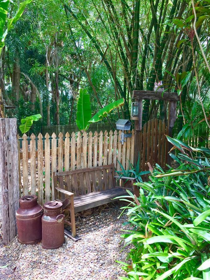 Eden Rest Bed & Breakfast Cooroy Exterior photo